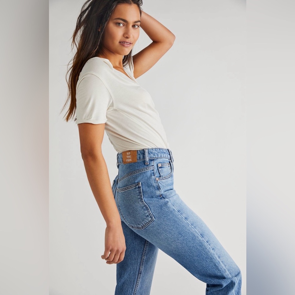 NWOT We The Free Pacifica Straight Leg Jeans